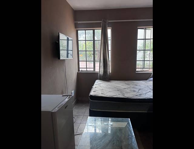 3 BEDROOM FLAT TO LET IN HATFIELD
